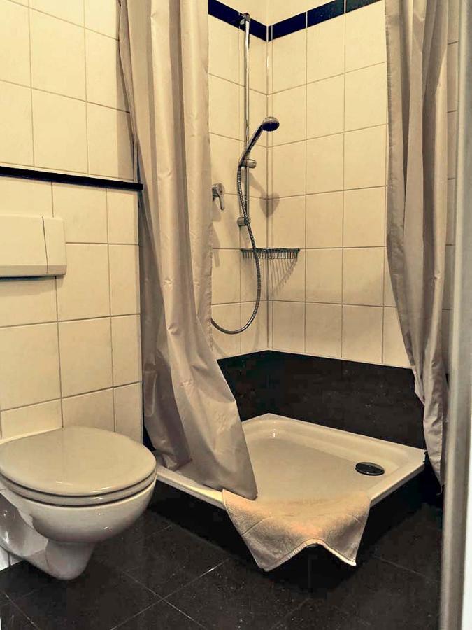 Ferien-Messe-Handwerker- Apartment Bensberg Бергиш-Гладбах Экстерьер фото